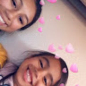 Meet your Posher, Camile